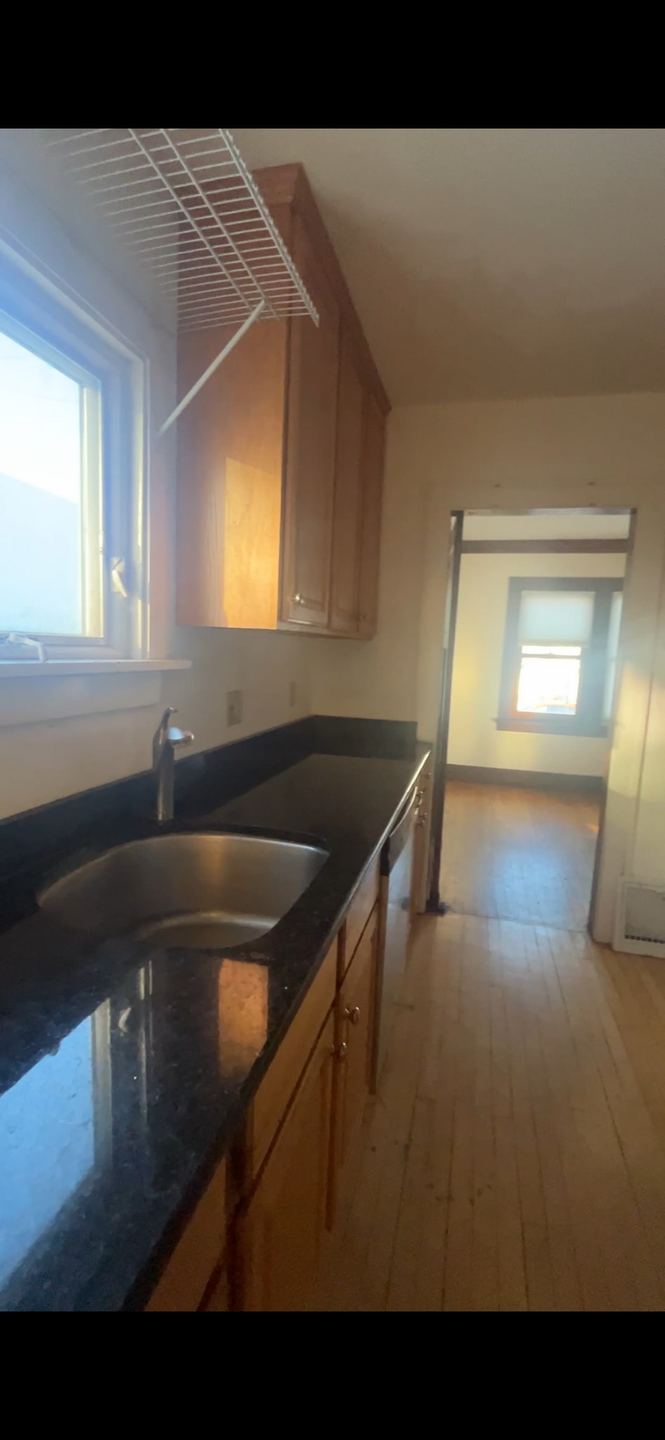 Building Photo - 2502 Kendall Ave