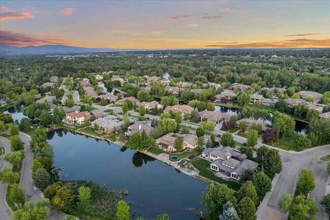 Building Photo - Resort Living in Desirable Eagle Idaho