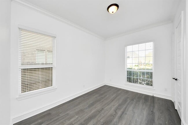 Building Photo - 3711 Meandering Spring Dr