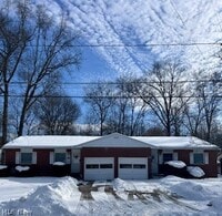 Building Photo - 3853 Seneca St