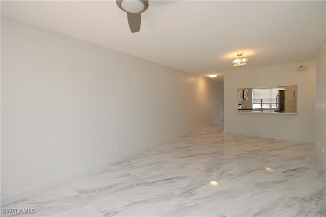 Building Photo - 105 Wading Bird Cir