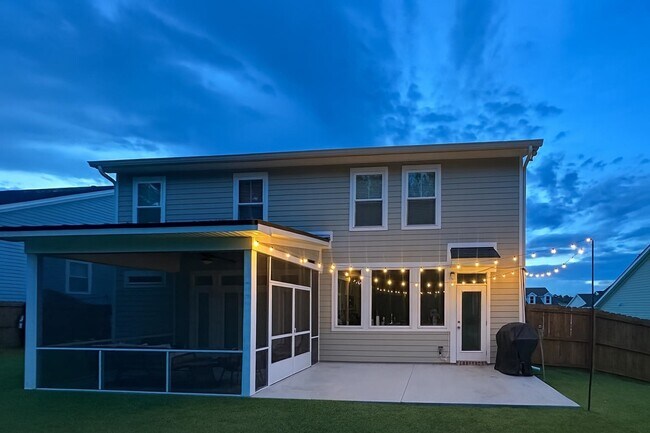 Building Photo - 3809 Ardmore Ln