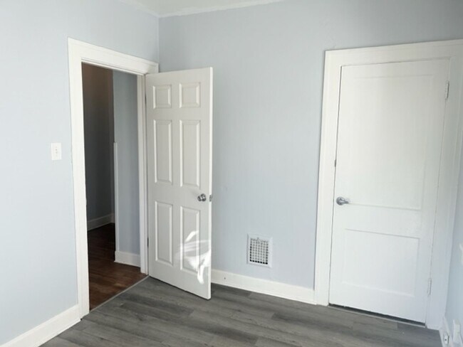 Building Photo - 4225-27 North College Avenue