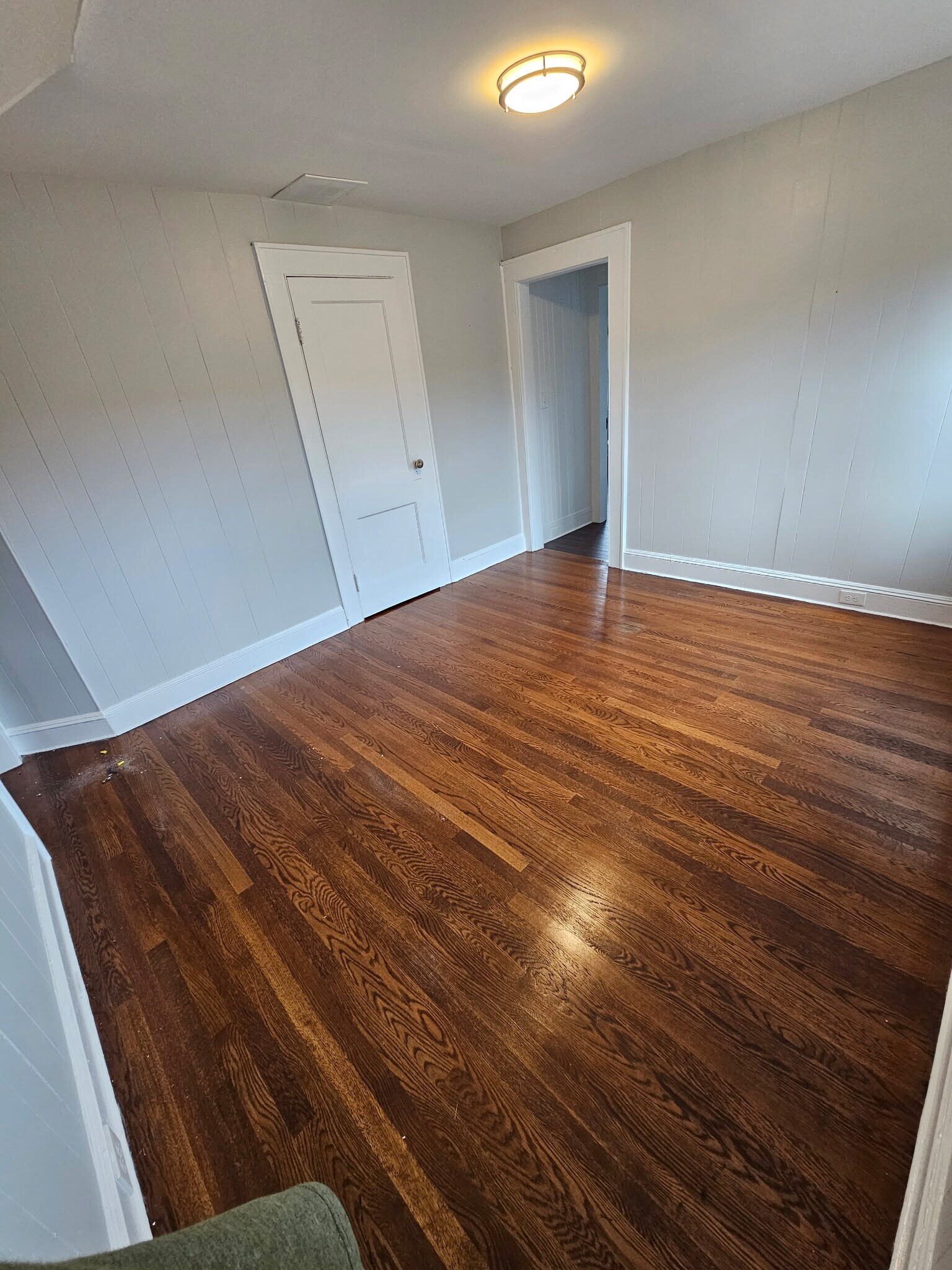 Bedroom - 675 Courtland Ave