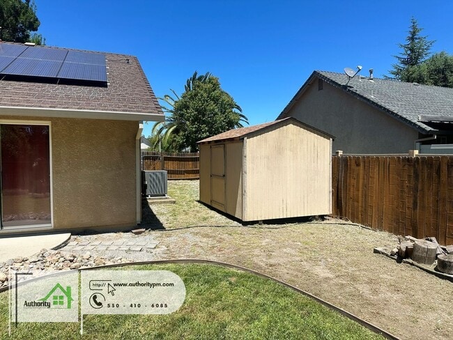 Building Photo - 2709 Citrine Ave