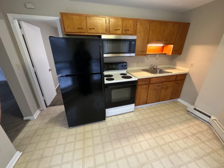 Building Photo - 22 Grove St