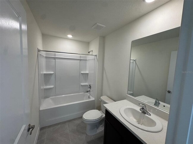 Building Photo - 1918 NW 246th Ter