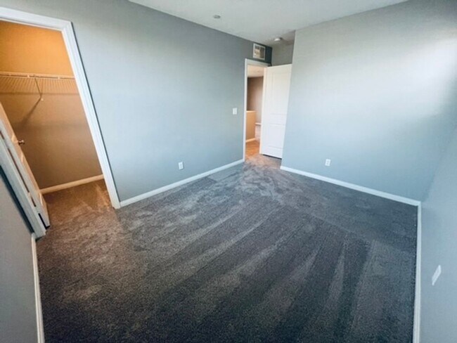 Building Photo - 3642 Portici Ln