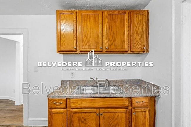 Building Photo - 1618 Glenwood Ave