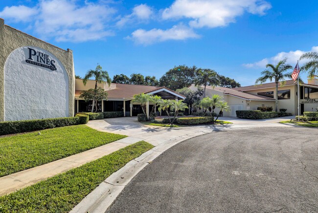 Building Photo - 9480 Boca Cove Cir