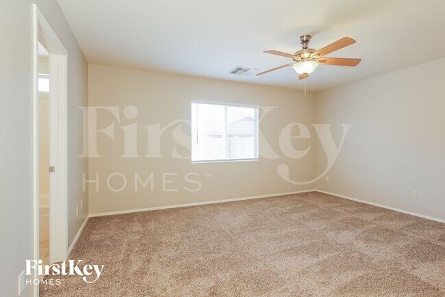 Building Photo - 11597 W Vogel Ave