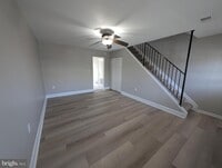 Building Photo - 8435 Norwood Dr