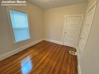 Building Photo - 181 Norfolk St