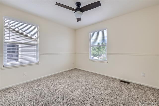 Building Photo - 5960 Jaguar Way