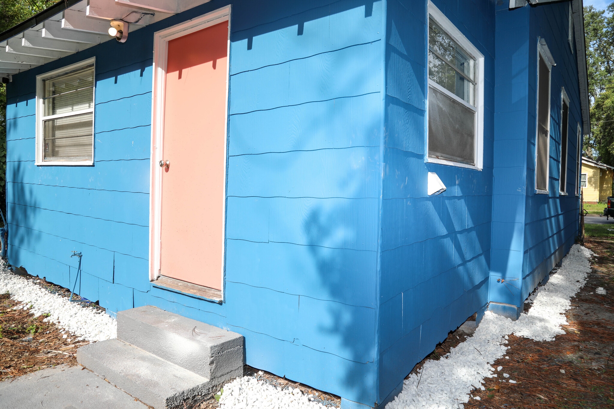 Building Photo - 1831 Bennett St