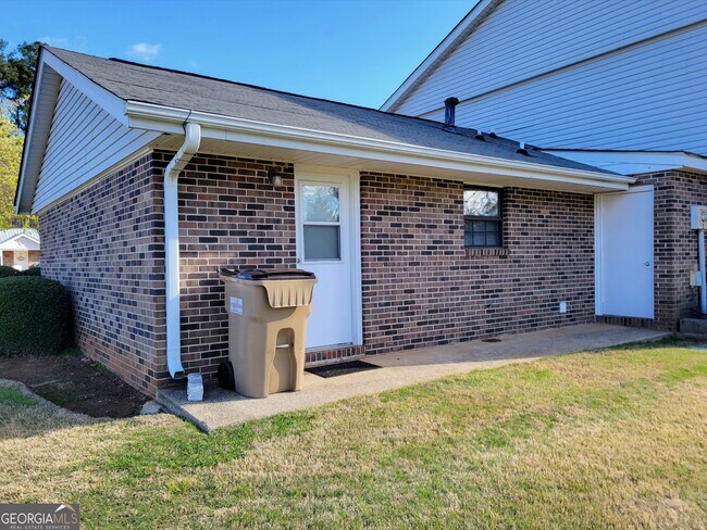 Building Photo - 4570 Hwy 53