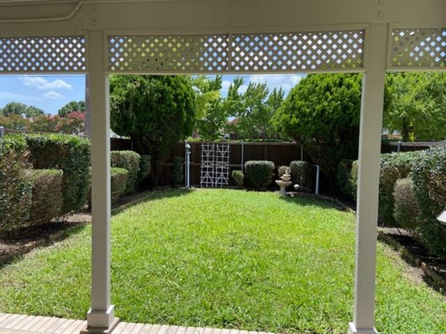 Building Photo - 1714 Lantana Dr