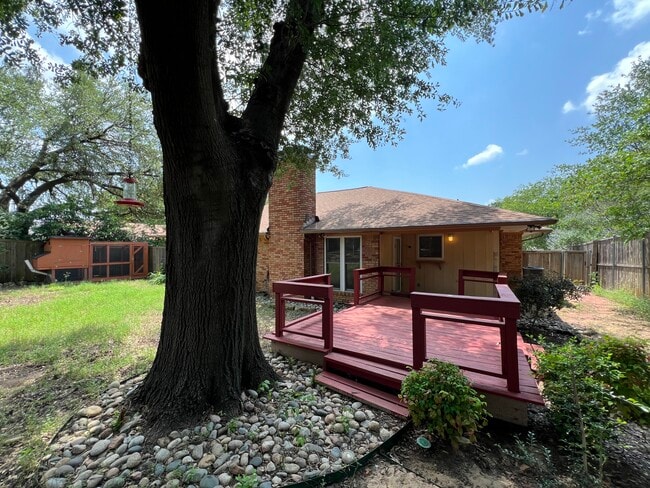 Building Photo - 1607 Wisteria St