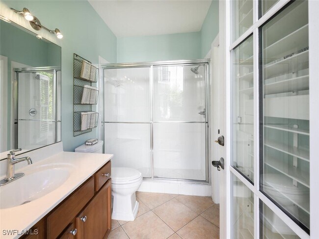 Building Photo - 425 2nd Ave S