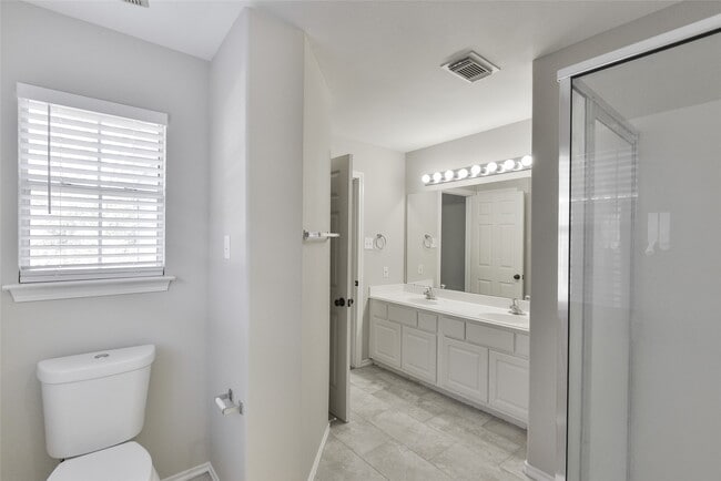 Building Photo - 6422 Encenada Green Trail