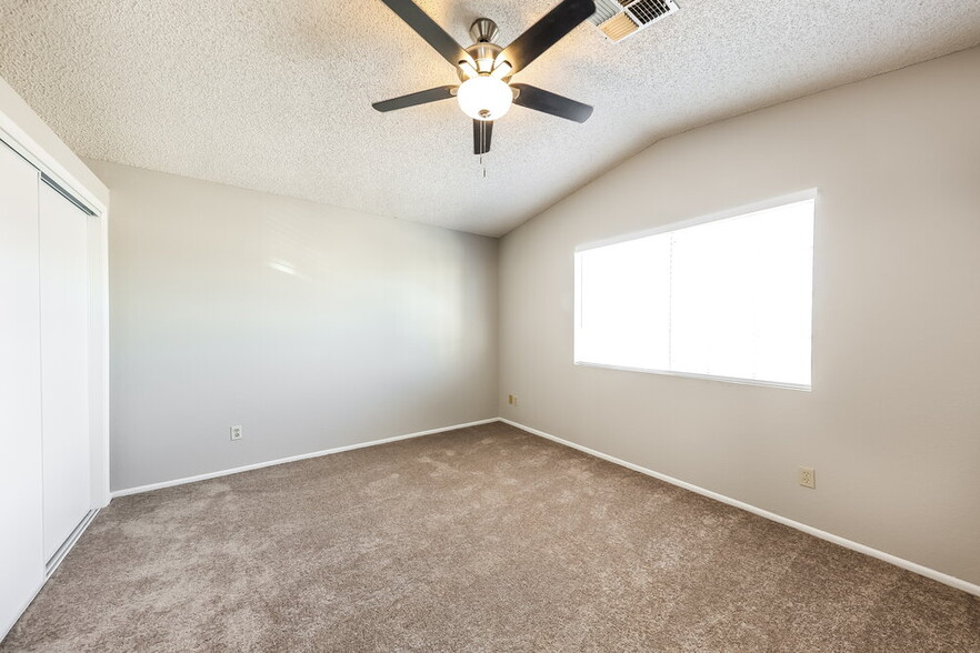 Building Photo - 3836 W Camino Del Rio