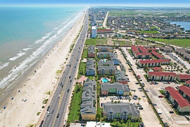 Building Photo - 7000 Seawall Blvd