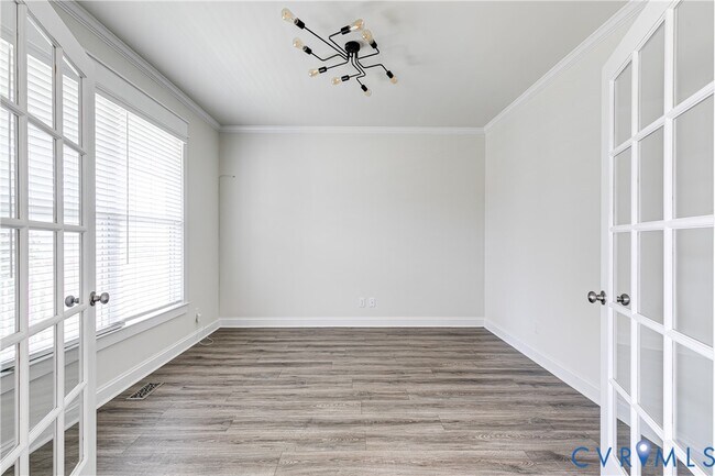 Building Photo - 1701 Anchor Landing Dr