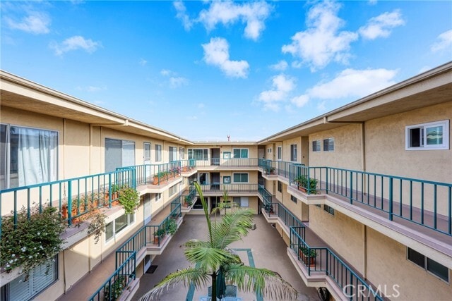 Building Photo - 3665 E 1st St