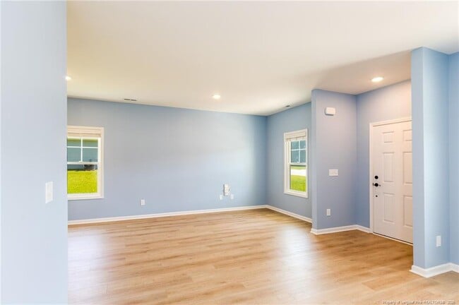 Building Photo - 252 Penfield Wy