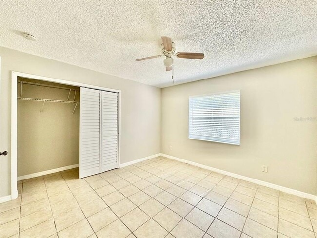 Building Photo - 629 Wildwood Way