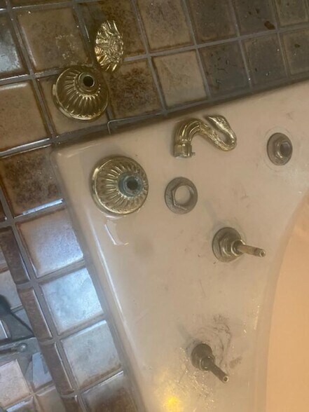 Building Photo - 3319 E Indian School Rd