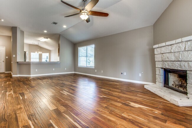 Building Photo - 1314 Brighton Bend Ln