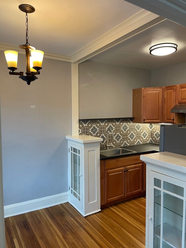 Floorplan - 2338 Marshall Apartments