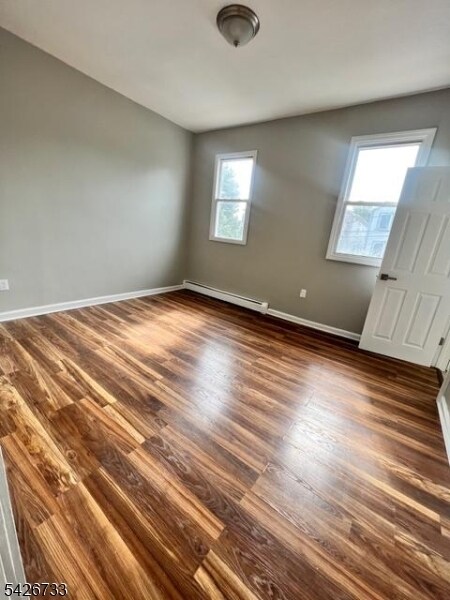 Building Photo - 909 Olive St