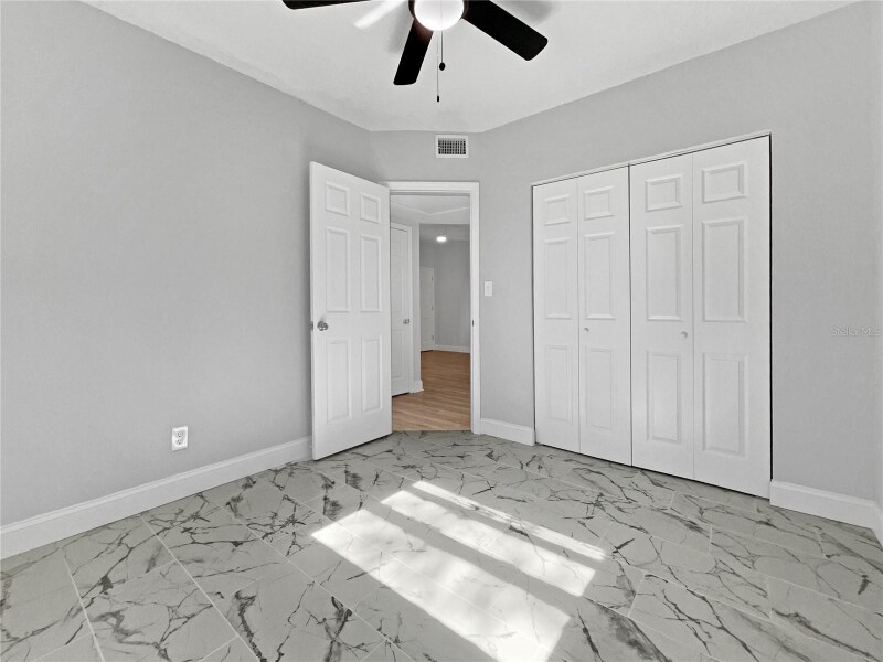 Building Photo - 10512 51st Terrace N