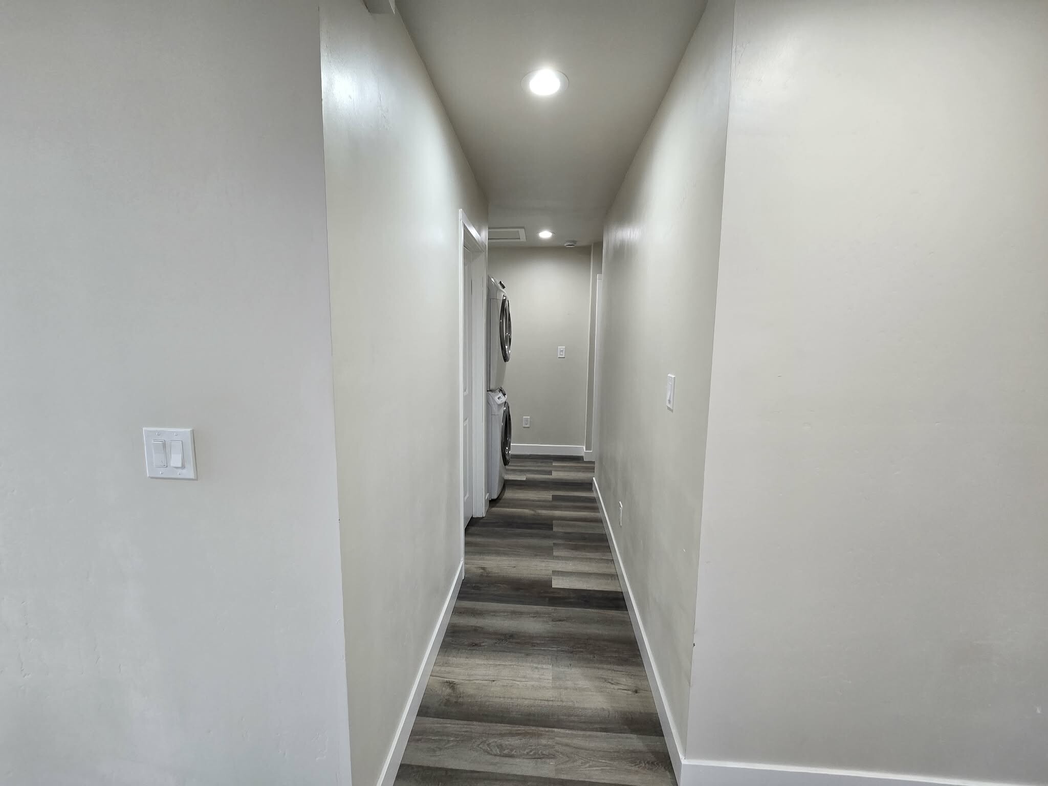 Building Photo - 5305 Santa Margarita St