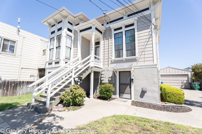 Building Photo - 1548 9th St