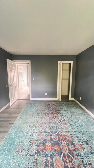 PRIMARY BEDROOM - 215 Bower St