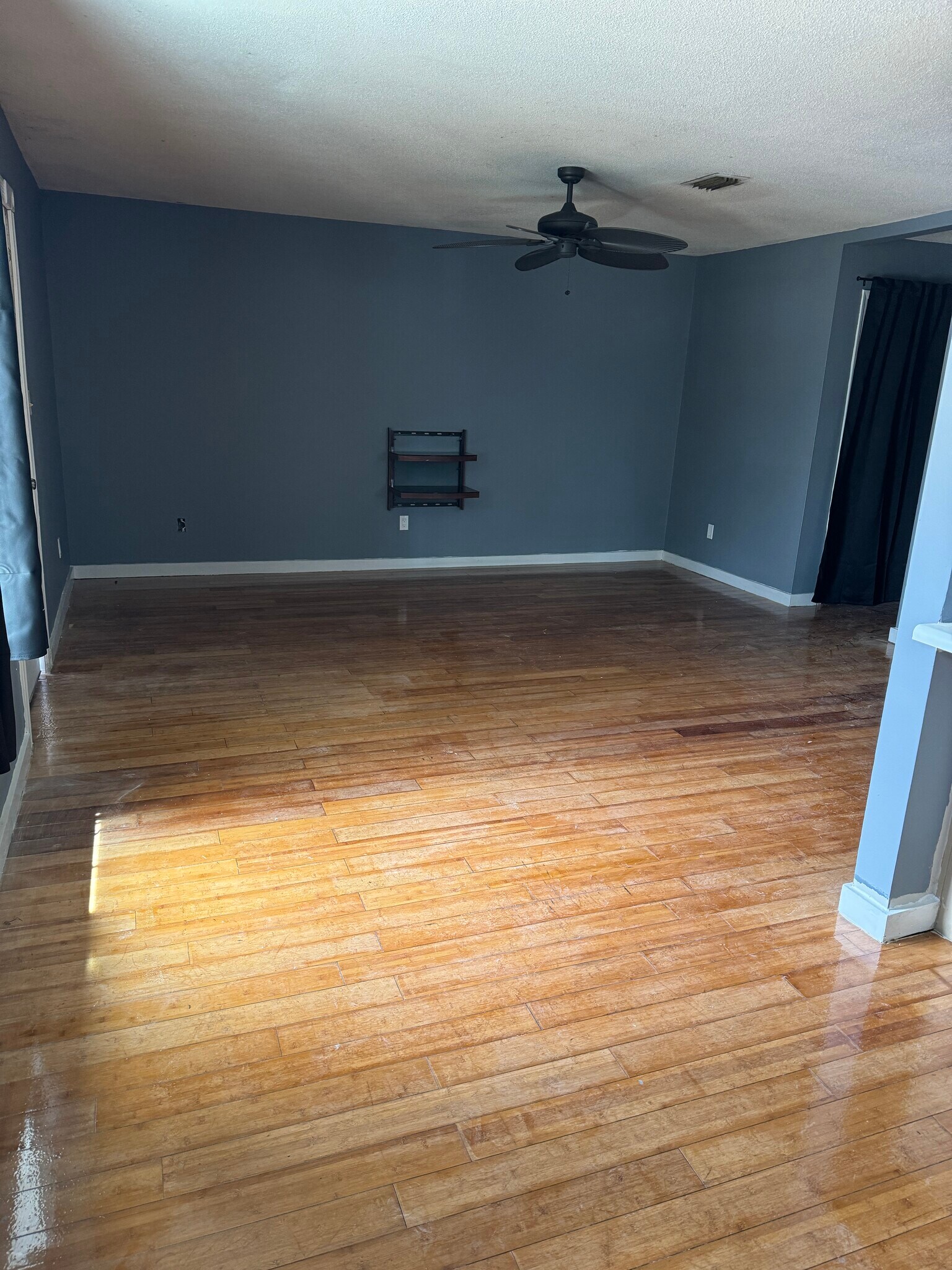 Building Photo - 1863 Nekoma Ct