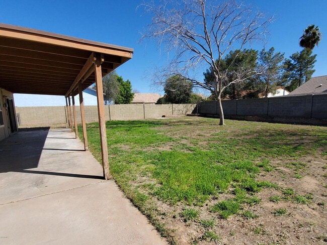 Building Photo - 5513 W Folley St