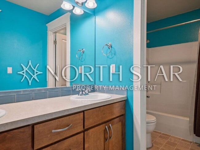 Building Photo - Move-In Ready Craftsman with Gourmet Kitchen, Bonus Room & Private Basketball Court