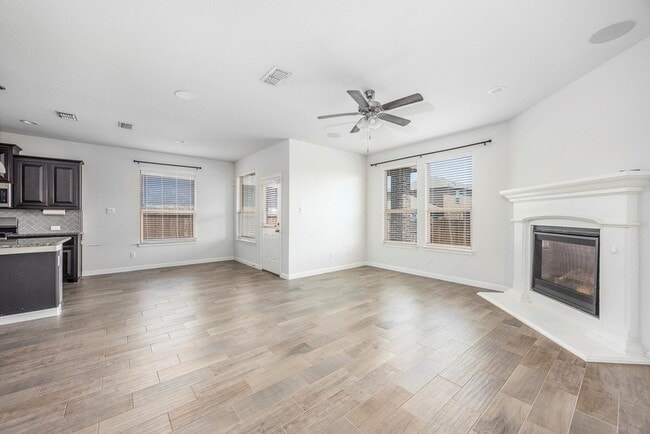 Building Photo - 2405 Pumpjack Dr