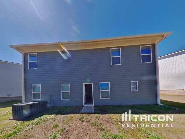 Building Photo - 517 Moline Wy
