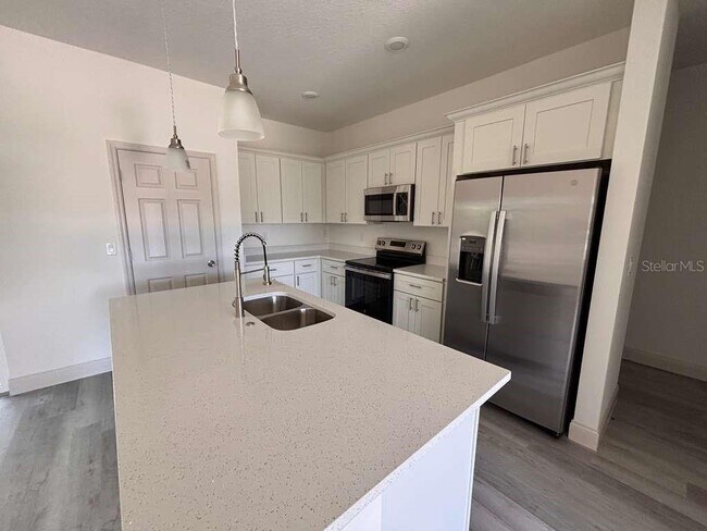 Building Photo - 7908 N Galena Ave