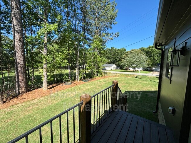 Building Photo - 3717 Greenpond Rd