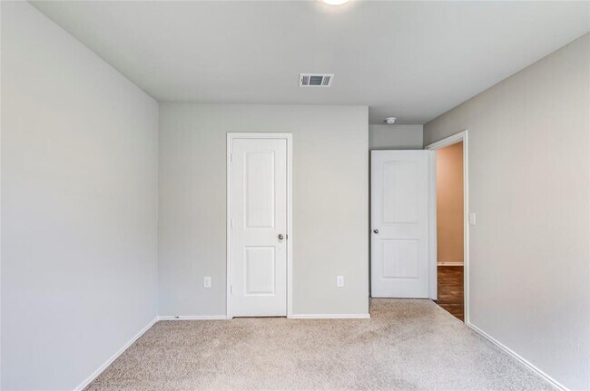 Building Photo - 5708 Berriweather Dr