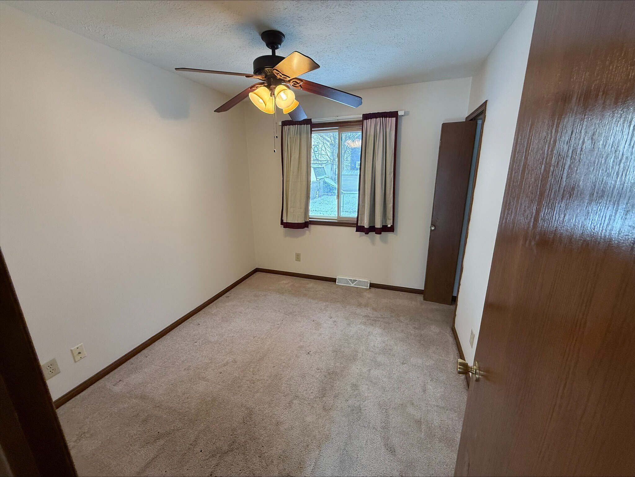 Building Photo - 1283 California Ave