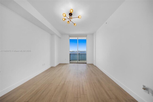 Building Photo - 7901 Hispanola Ave