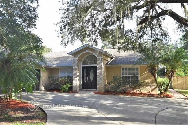 Primary Photo - 15803 Oak Glen Way