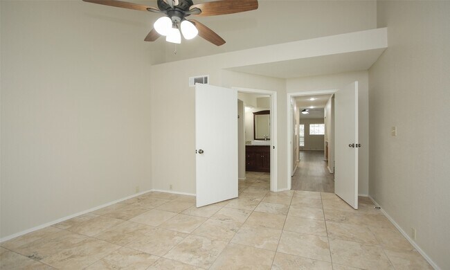 Building Photo - 4900 Floyd St